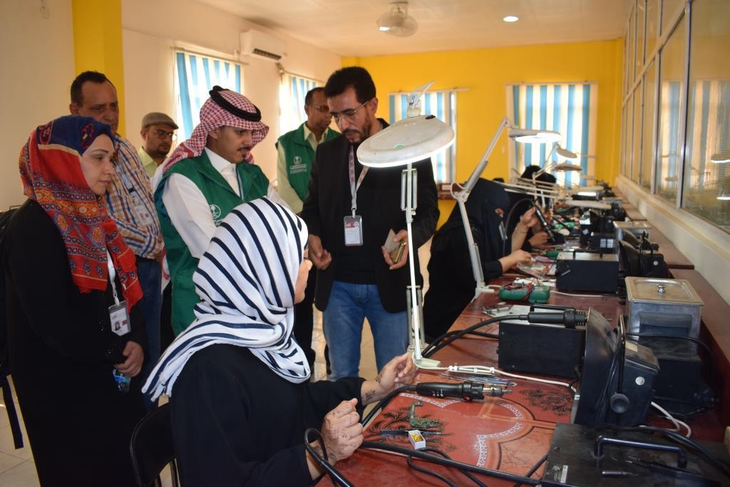 برنامج «بناء المستقبل للشباب اليمني» في عدن يواصل برامجه التدريبية