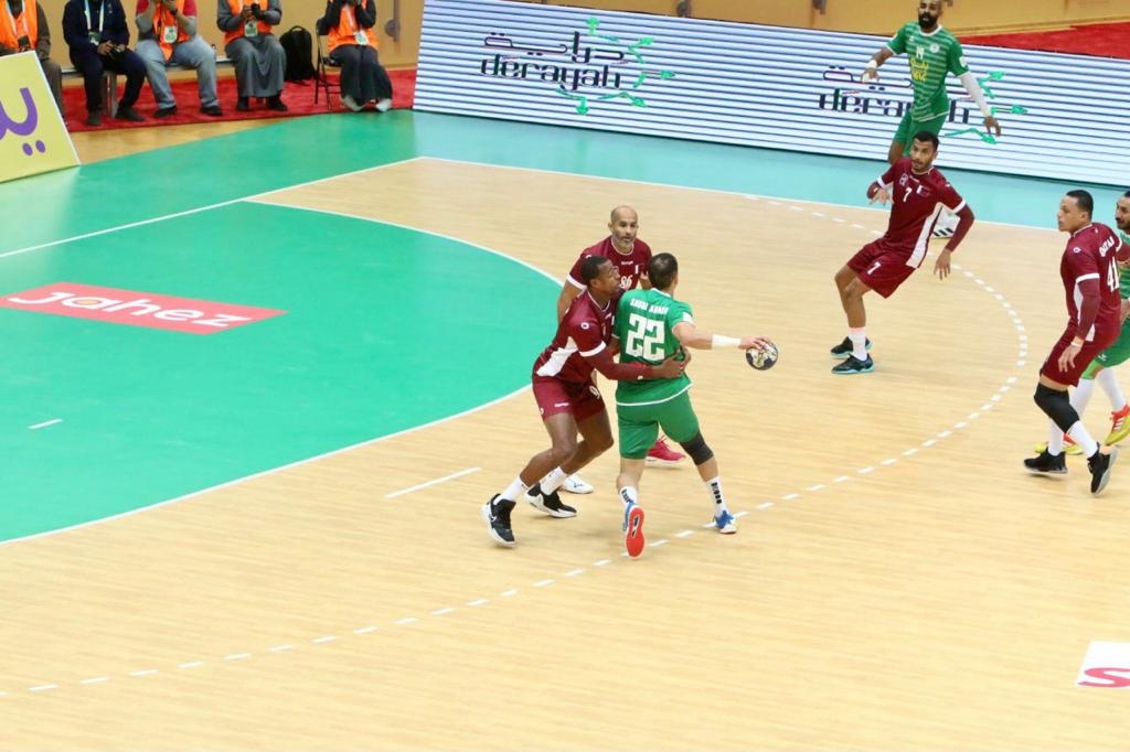 المنتخب السعودي لكرة اليد يخسر أمام منتخب قطر في انطلاق الدور الرئيسي للبطولة الآسيوية