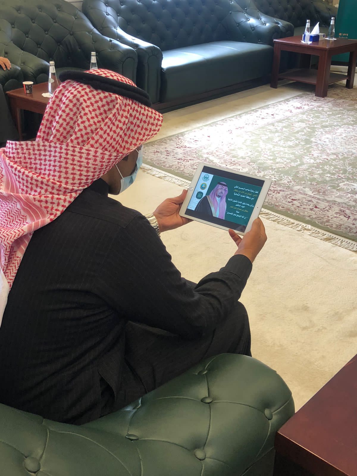 محافظ العويقيلة يطلق حملة " إن الله لايصلح عمل المفسدين " التوعوية لهيئة الأمر بالمعروف